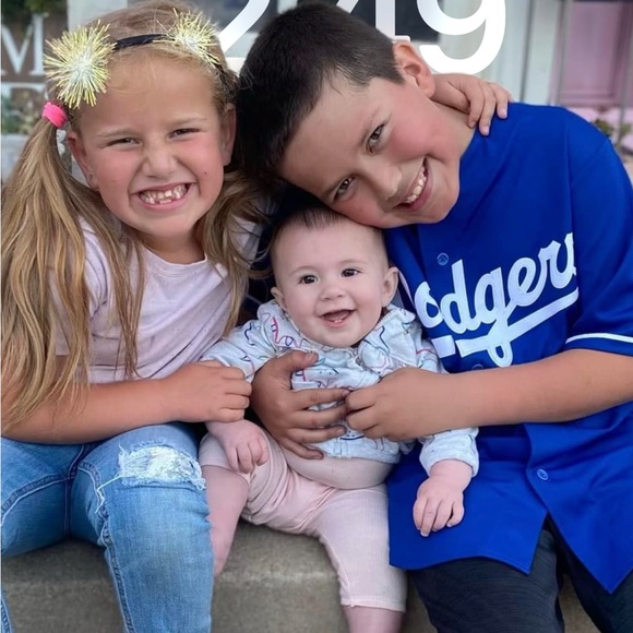 Meet your Posher, Michelle - Picture 1 of 1